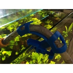 Upínací držák hadice na akvárium